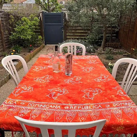 4 Personnes Avec Jardinet Résidence Le Scarlett *